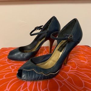 Vintage Steve Madden Luxe Blue Heels